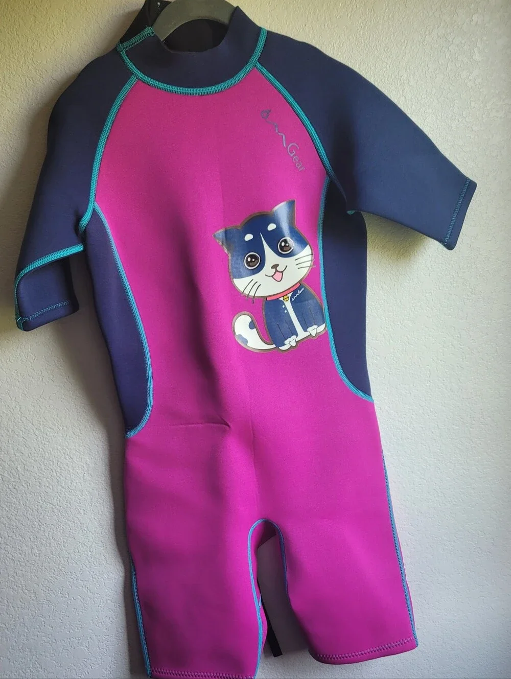 Kids Wetsuit. New Without Tags. Size 10